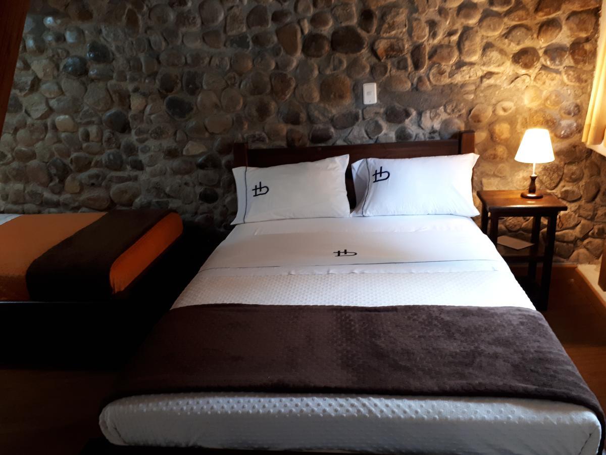 Ecohotel Bordones Isnos Zewnętrze zdjęcie